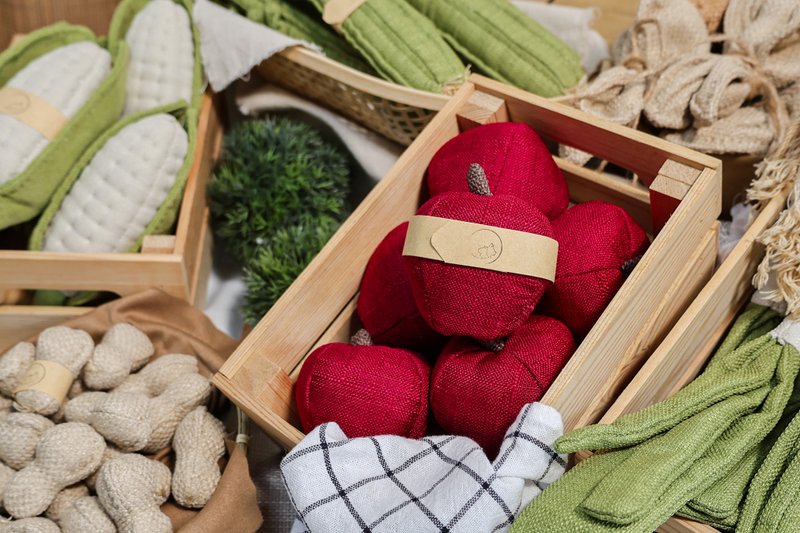 苹果 - Apple 手作 猫玩具 家饰品  抓周 蔬果 儿童 - 摆饰 - 其他材质 多色