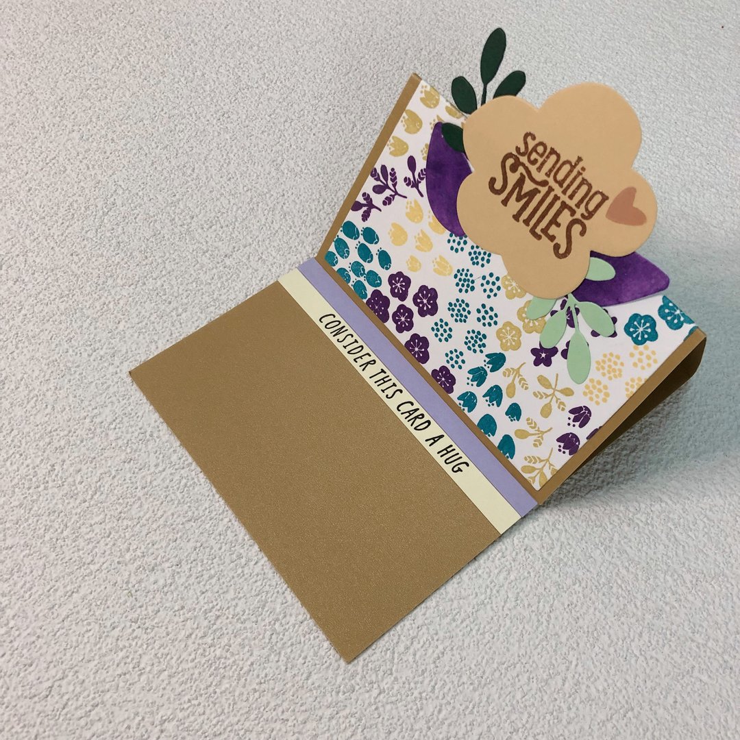 Sending Smiles POP-UP 繁花卡 蛋黄色 - 卡片/明信片 - 纸 黄色