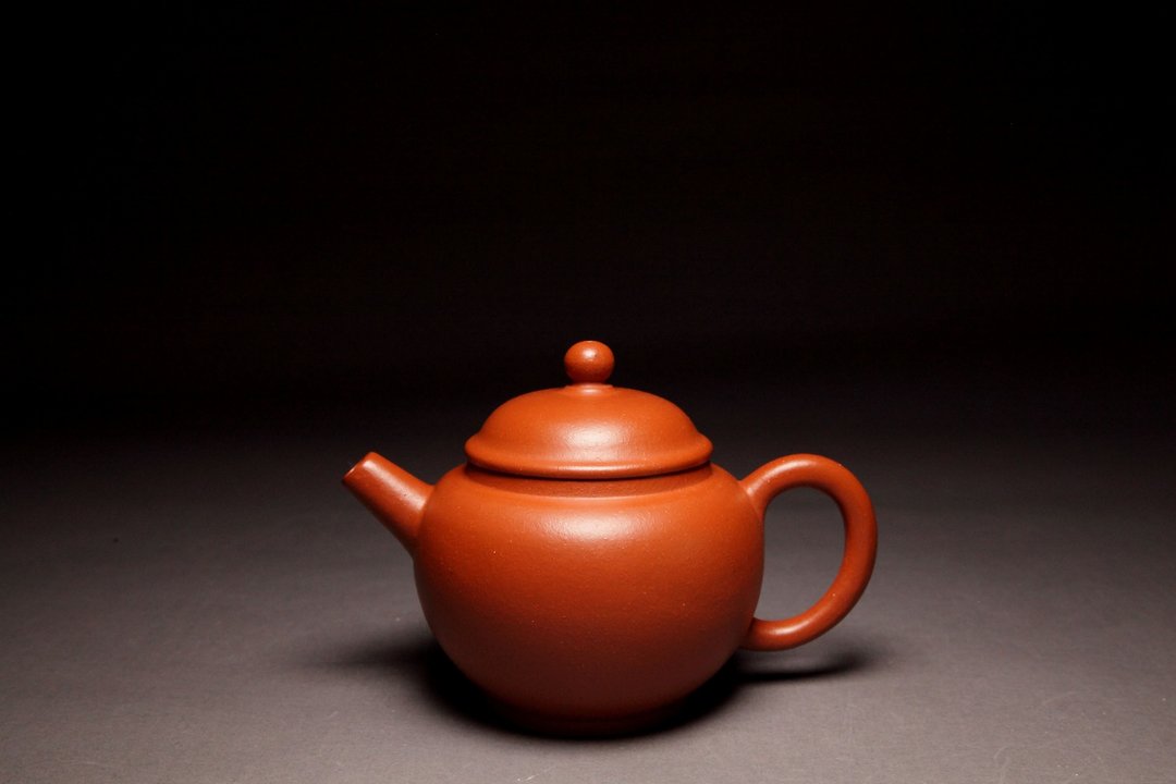 【巨轮珠】龙山牌 黄龙山老朱泥 古法手工制壶 150cc - 茶具/茶杯 - 陶 红色