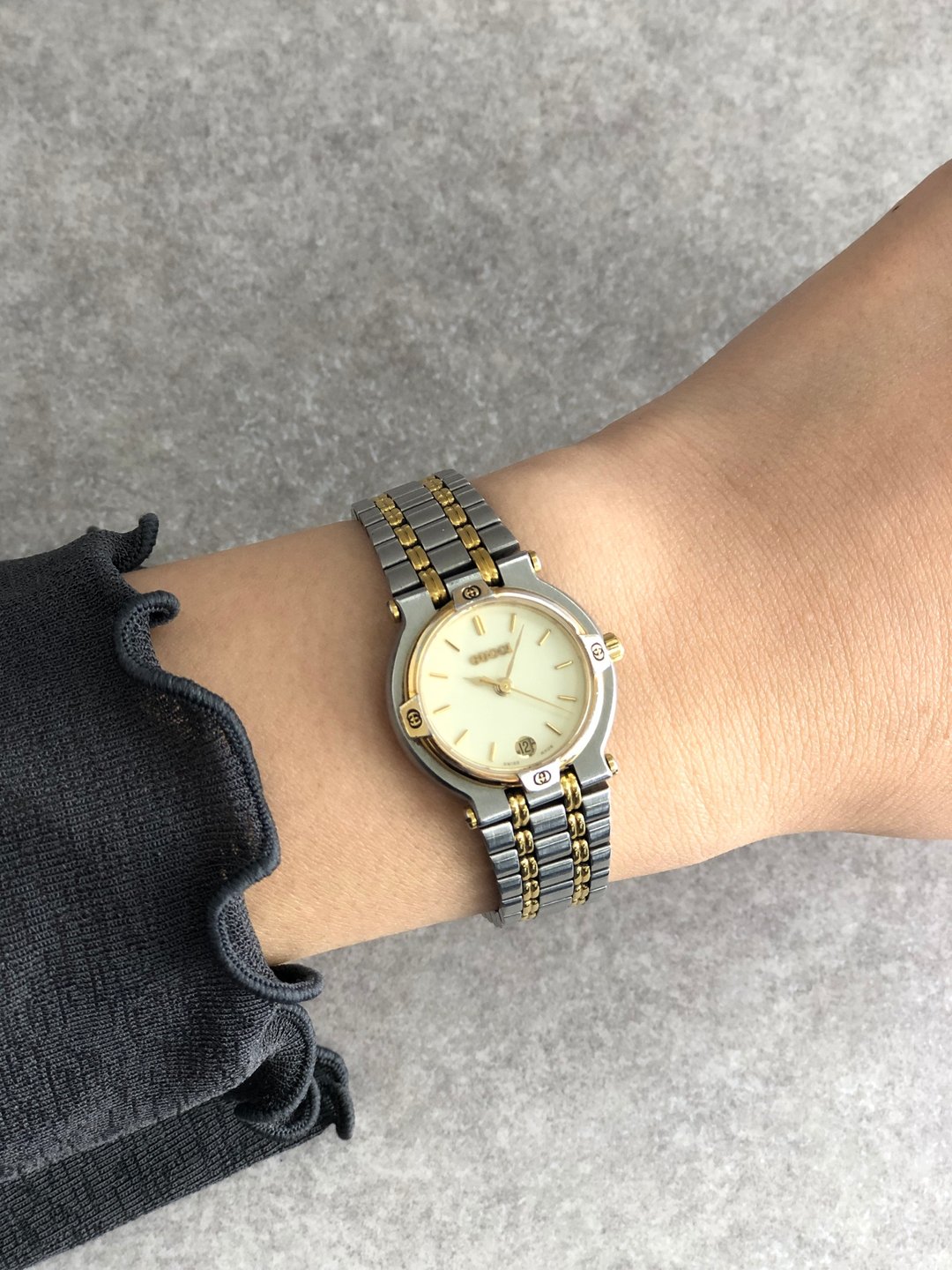【日本直送 名牌中古包】GUCCI 古驰 手表 银色 金色 不锈钢 石英 9000L vintage 旧款 5tjs4e - 女表 - 不锈钢 银色