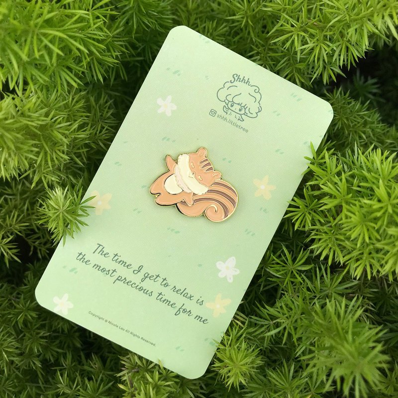 懒松烤漆徽章 - 徽章/别针 - 其他金属 橘色