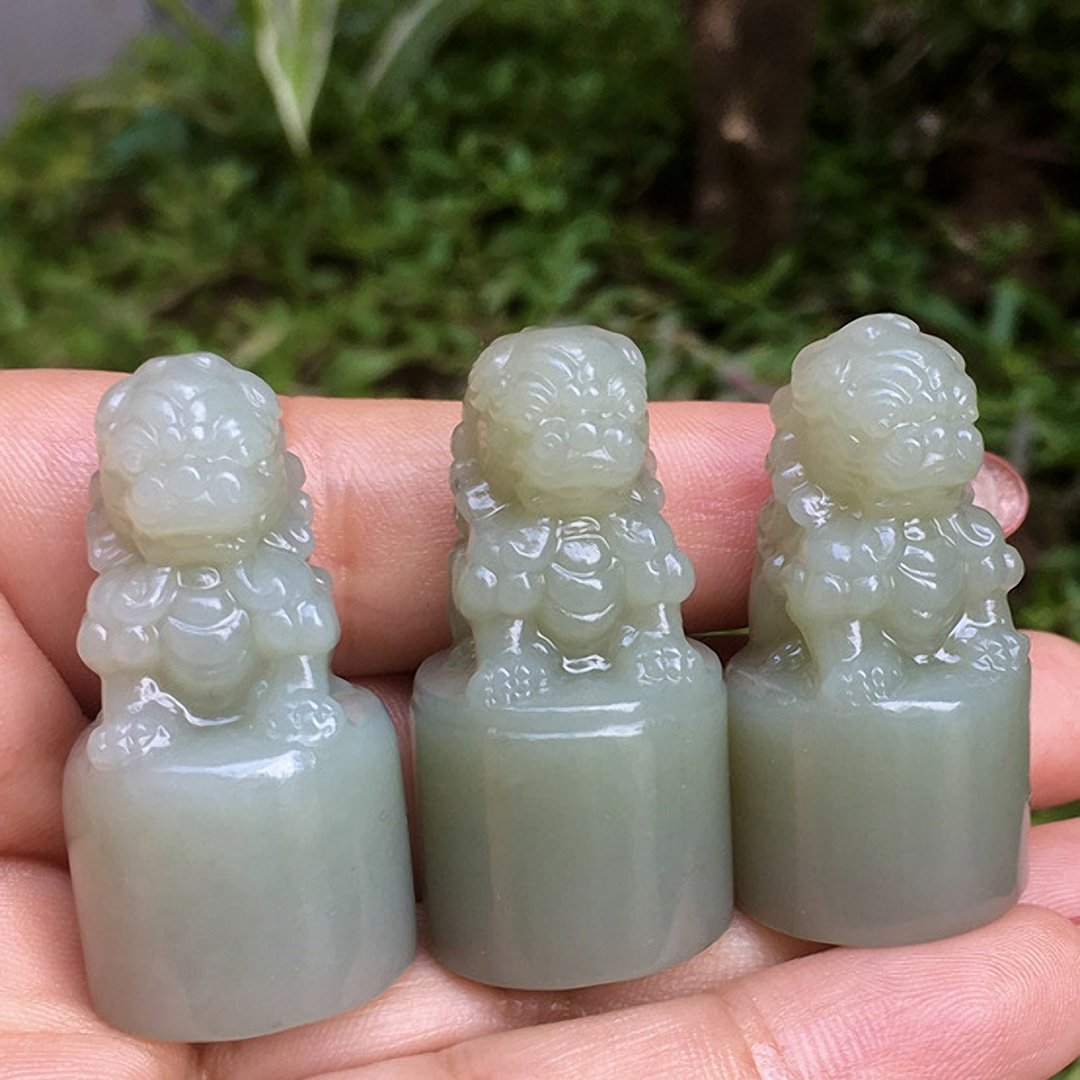 客制姓名印章和田青白玉狮钮对章圆章印泥18x18x35mm - 印章/印台 - 玉石 绿色