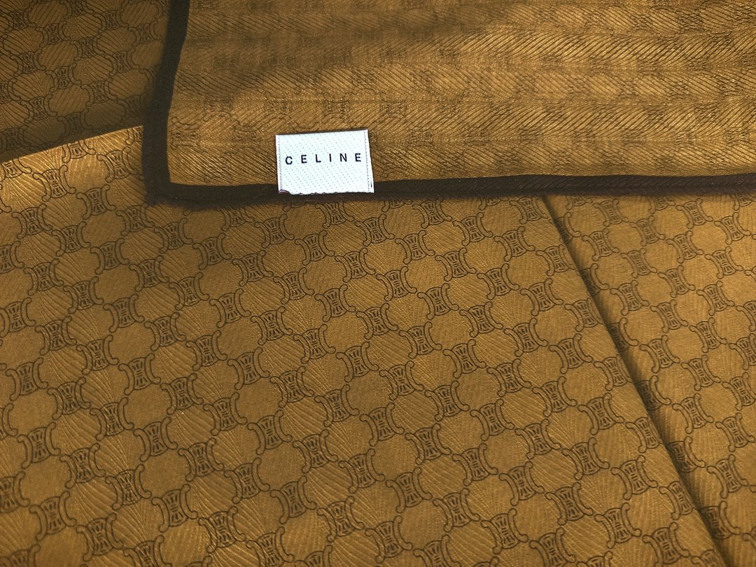 Celine 古董丝巾，锁链图腾，棕色，Monogram，19 x 19 英寸 - 手帕/方巾 - 棉 咖啡色