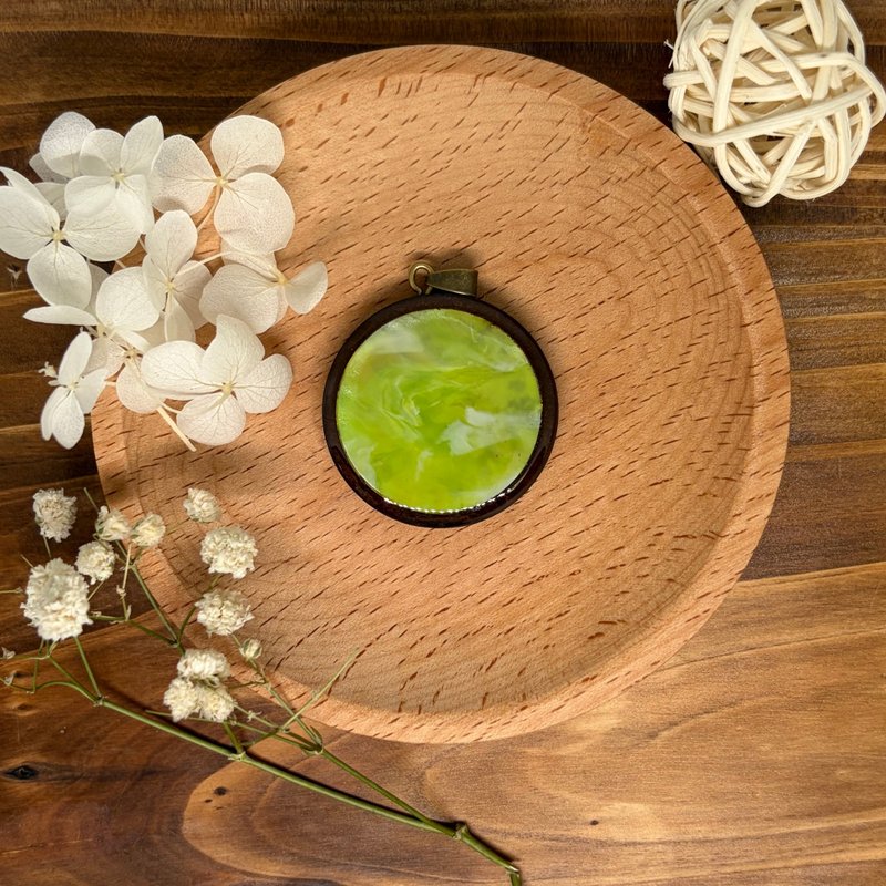 樽盖再生项链吊坠-青白金晕染 NP019 - 项链 - 环保材料 