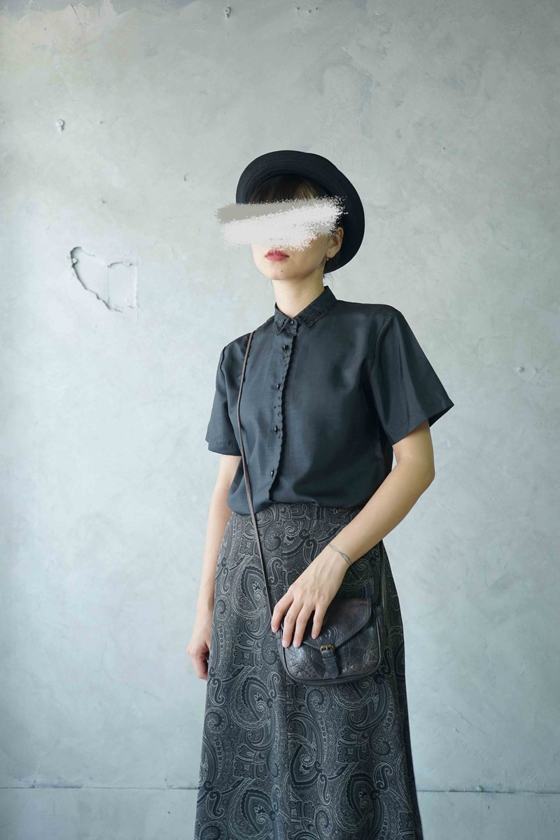 寻宝古着-金属光泽感花边烧花领黑色复古衬衫 - 女装衬衫 - 聚酯纤维 黑色