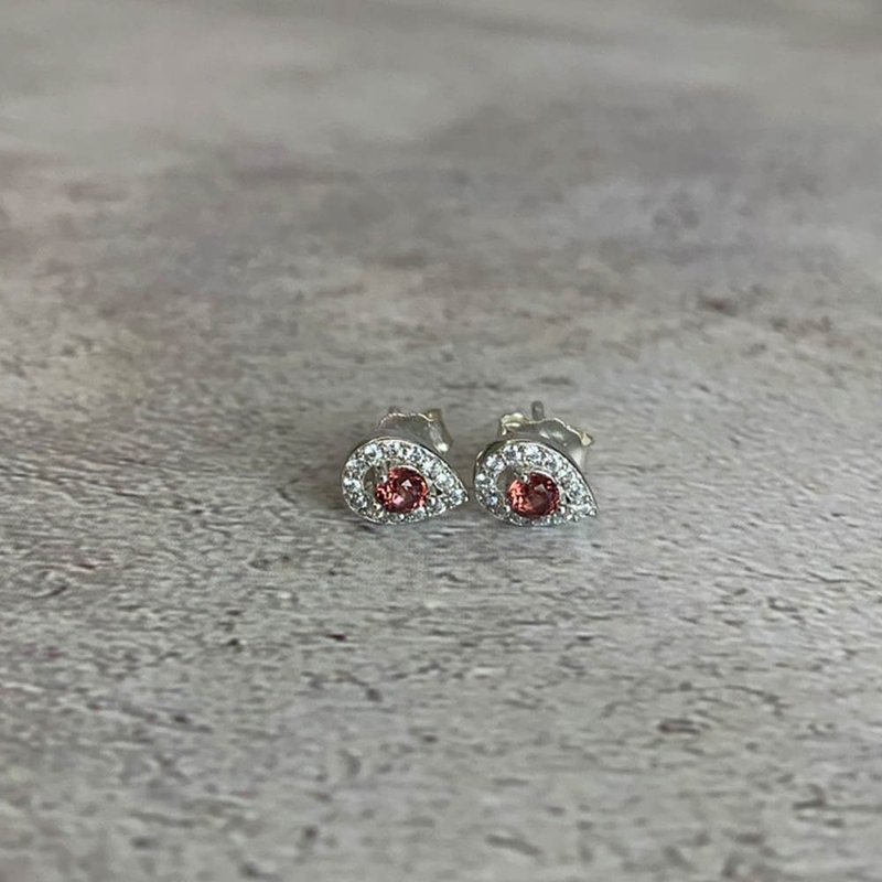 |纯银珠宝| 紫牙乌石榴石 S925镶嵌宝石圆形三爪水滴耳钉 SS23 - 耳环/耳夹 - 宝石 紫色