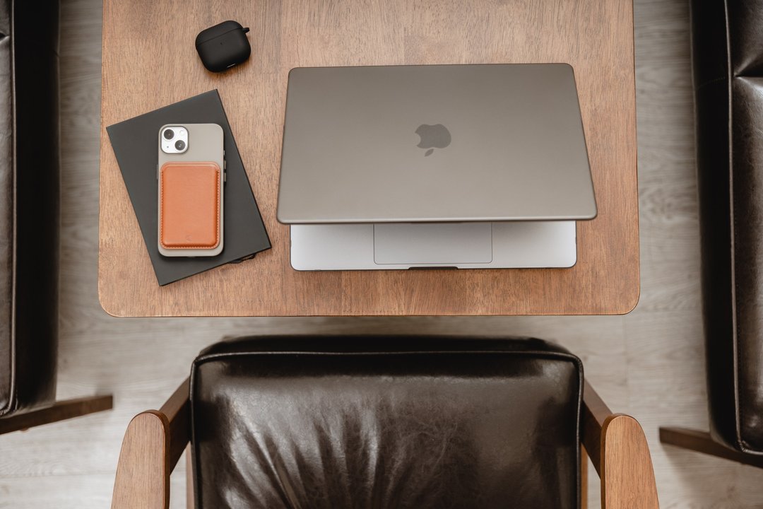 NUDE MacBook Air/Pro 全尺寸磨砂笔电保护壳 适用 M1/M2/M3/M4 - 平板/电脑保护壳 - 塑料 