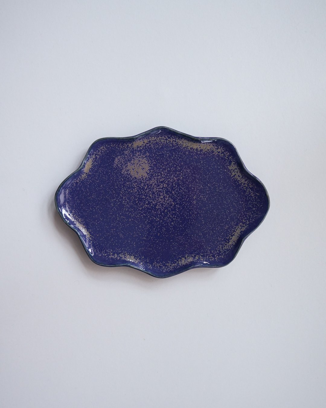 陶瓷 云朵小盘 手捏陶盘 星点蓝 Ceramic Plate - 盘子/餐盘/盘架 - 陶 蓝色