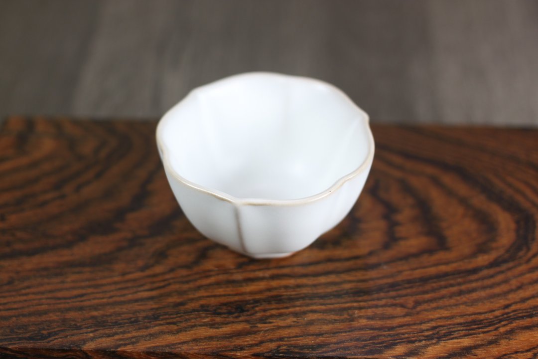 【圣诞礼盒】乳白 无光釉 幸运茶杯 莺歌名家叶敏祥作品 - 茶具/茶杯 - 瓷 
