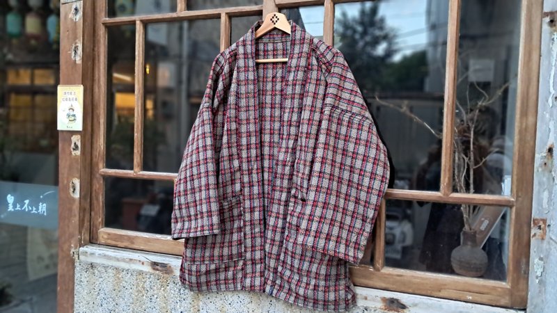 AMIN'S SHINY WORLD 格纹人字纹彩色提花KIMONO - 女装休闲/机能外套 - 棉．麻 多色