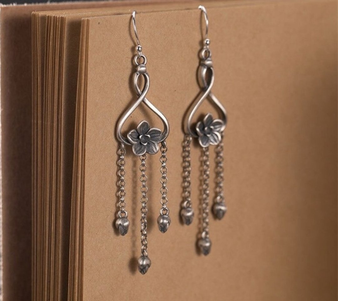 Hollow Ethnic Thai Silver Flowers Earrings for Women Flower Buds Tassels Earring - 耳环/耳夹 - 纯银 银色