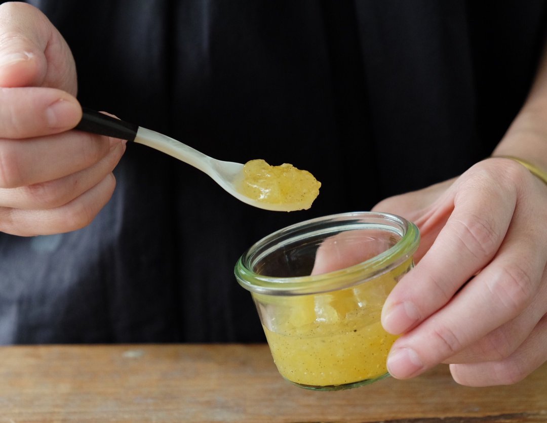 纯正蜂蜜与香草籽带皮黄柠檬lemon-vanilla marmalade with honey - 果酱/抹酱 - 其他材质 黄色