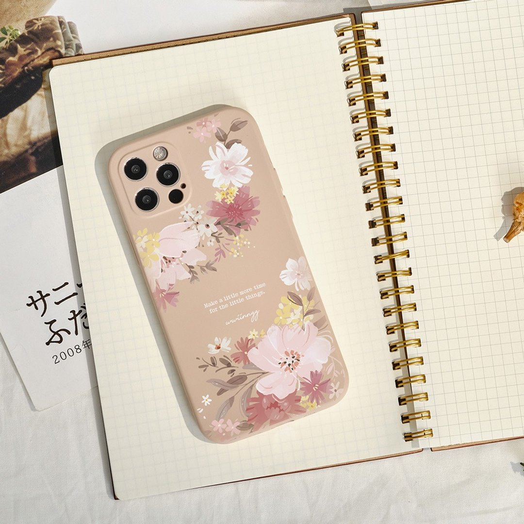wwiinngg浪漫粉花全包iPhone手机壳 - 手机壳/手机套 - 硅胶 多色
