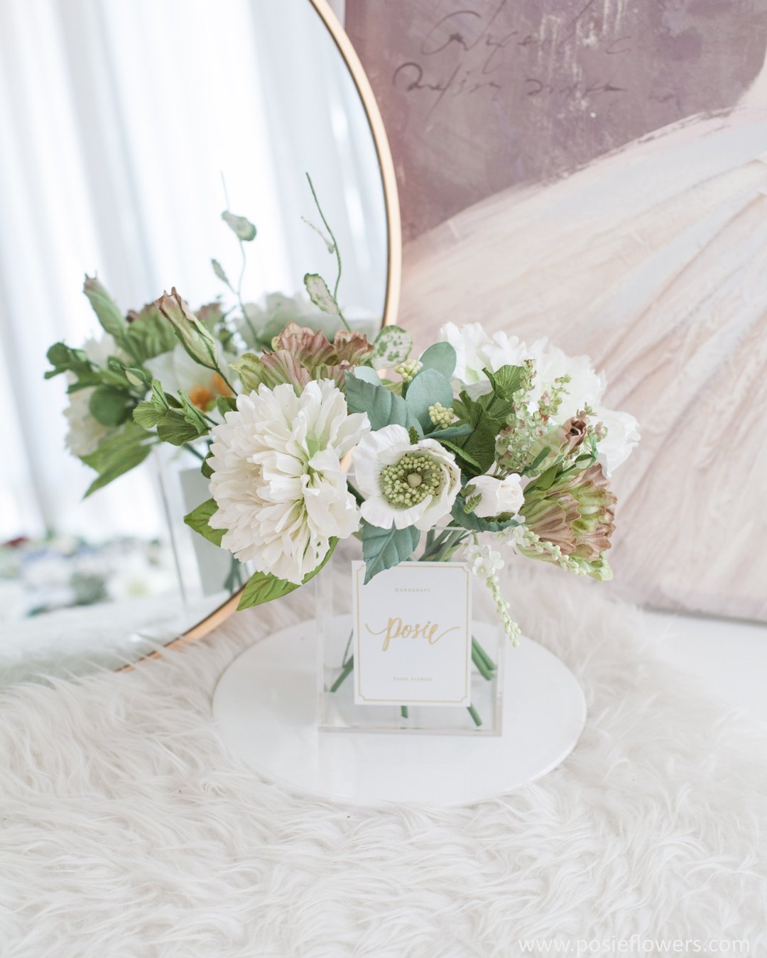WHITE AND LIGHT GREEN |  Paris vase for Home Decoration - 摆饰 - 纸 绿色