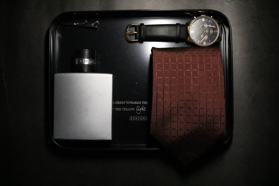酒红色小格子领带绅士男商务休闲百搭necktie - 领带/领带夹 - 丝．绢 红色