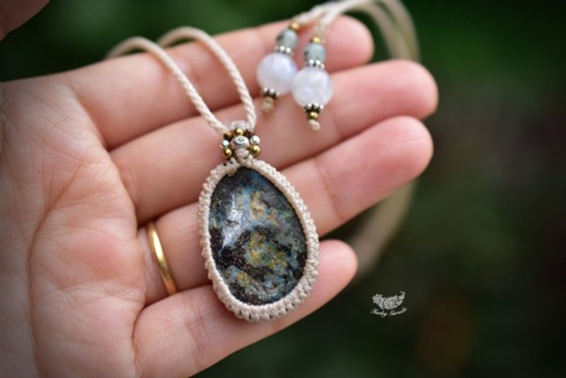 海中闪耀：Boulder Opal 编织坠饰 101 - 项链 - 宝石 