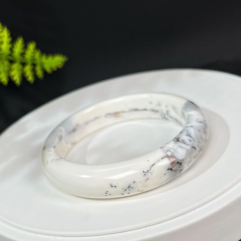 独特哈密蛋白石手镯57MM 玉化高瓷飘黑色树枝纹欧泊手环 招财聚财 - 手链/手环 - 半宝石 白色