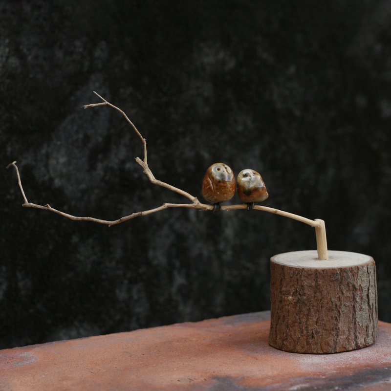 枝头恋人 苹果脸猫头鹰 - 摆饰 - 陶 咖啡色