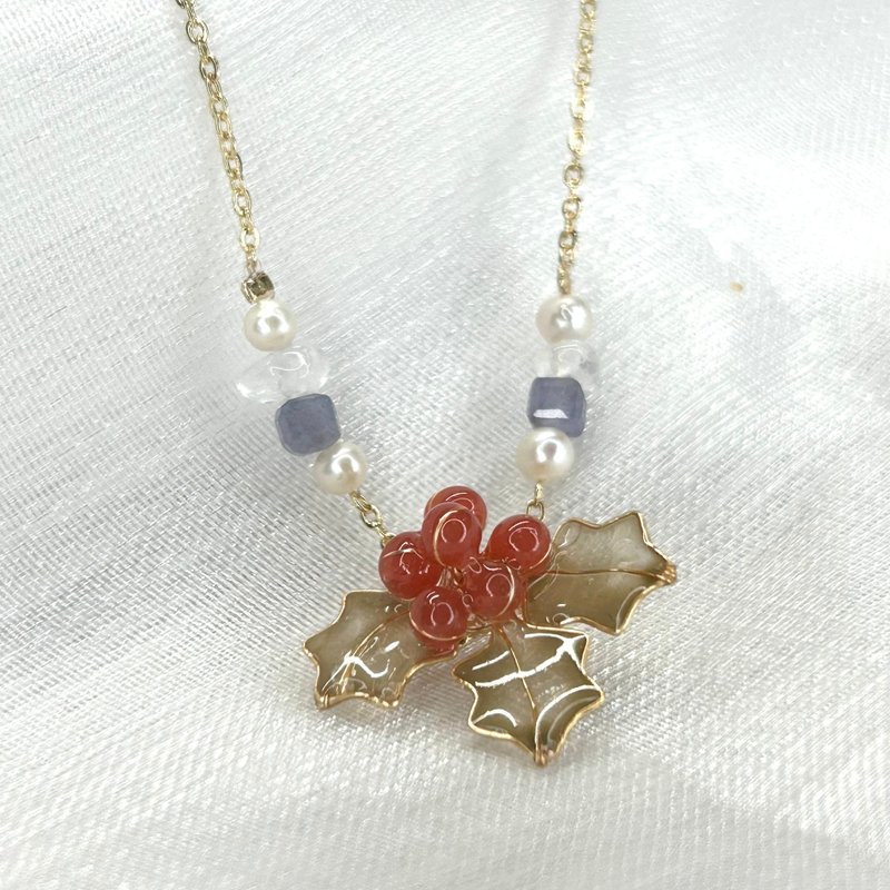 【红色冬青x坦桑石 - 水晶花手链】十二月生日花 生日石 花言日和 - 耳环/耳夹 - 树脂 