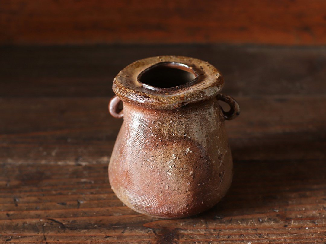 Bizen ware flower case with ears h1-038 - 花瓶/陶器 - 陶 咖啡色