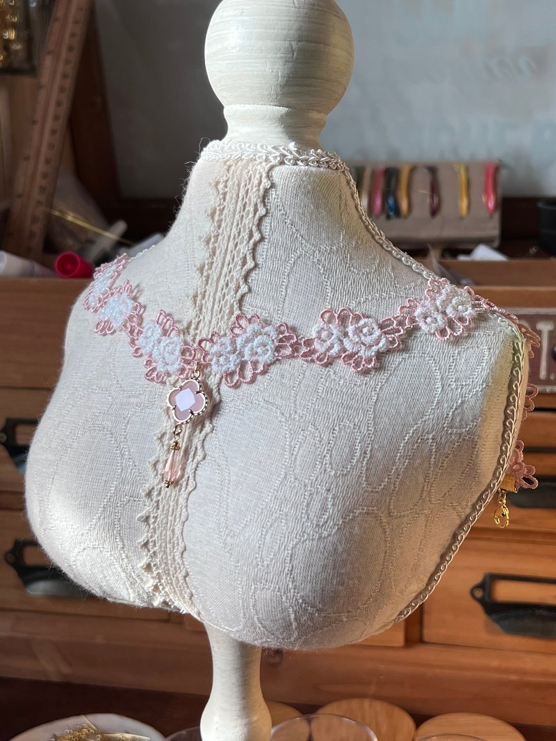 Choker 花花颈链 锁骨链 生日 礼物推荐 - 项链 - 尼龙 粉红色