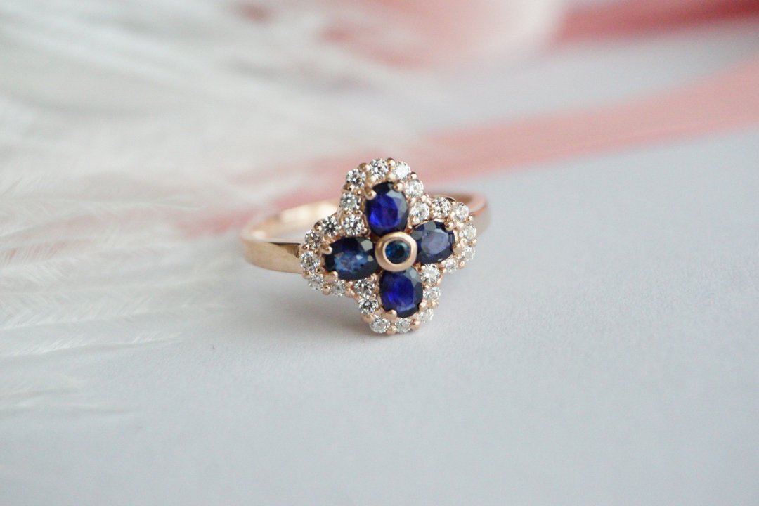 Natural Blue Sapphire Flower Design Ring Silver 925 - 戒指 - 纯银 蓝色