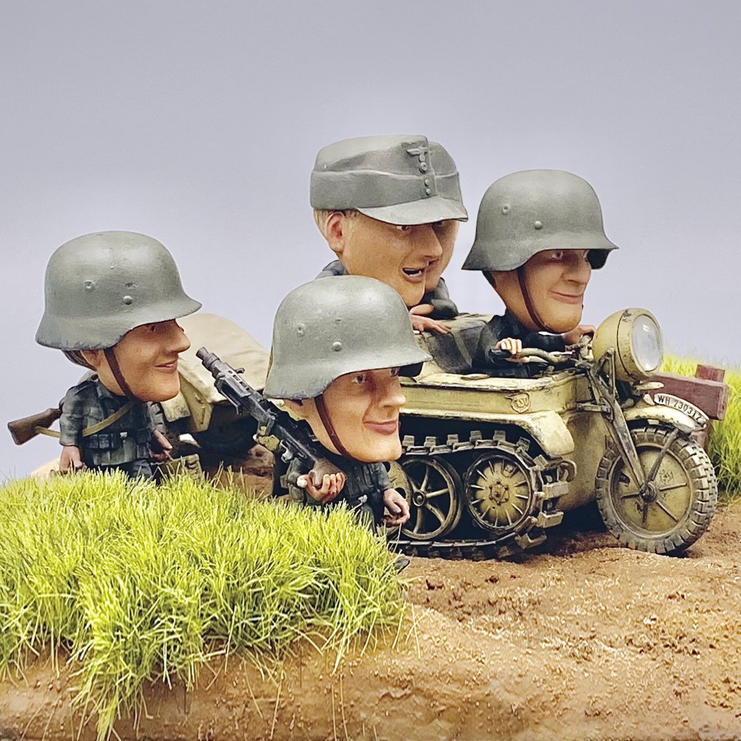 Q 版二战德军半履带摩托车 Sd.Kfz 2  Kettenkraftrad +大兵五人组 - 其他 - 树脂 灰色