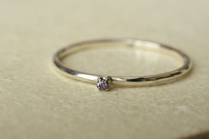A story that passes through brilliance Pink sapphire - 戒指 - 其他金属 粉红色