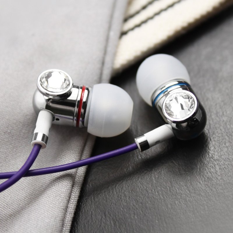 限量77 折兔福袋 - 随身碟+设计款耳机+触控笔+多功能蓝牙 - 耳机 - 其他材质 