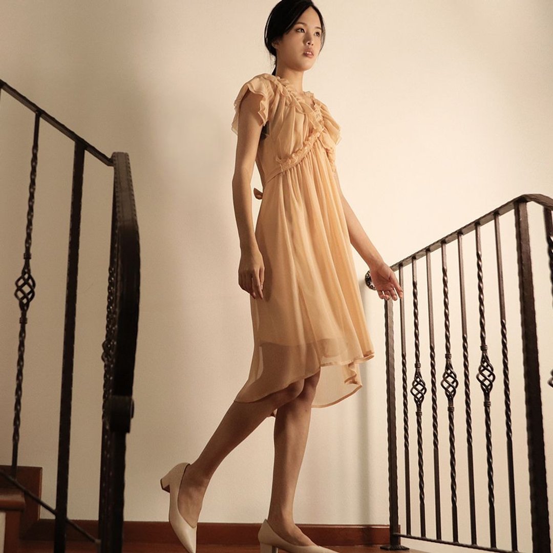 杏色 雪纺浮边 丝感顺滑 轻身飘日 丝感吊带 2合1 连衣裙连身裙 - 洋装/连衣裙 - 其他材质 卡其色
