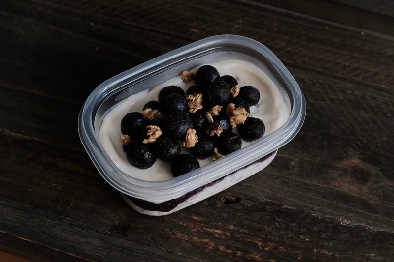 Blueberries with Honey Greek Yogurt 蓝莓蜂蜜希腊优格 - 谷物麦片 - 新鲜食材 