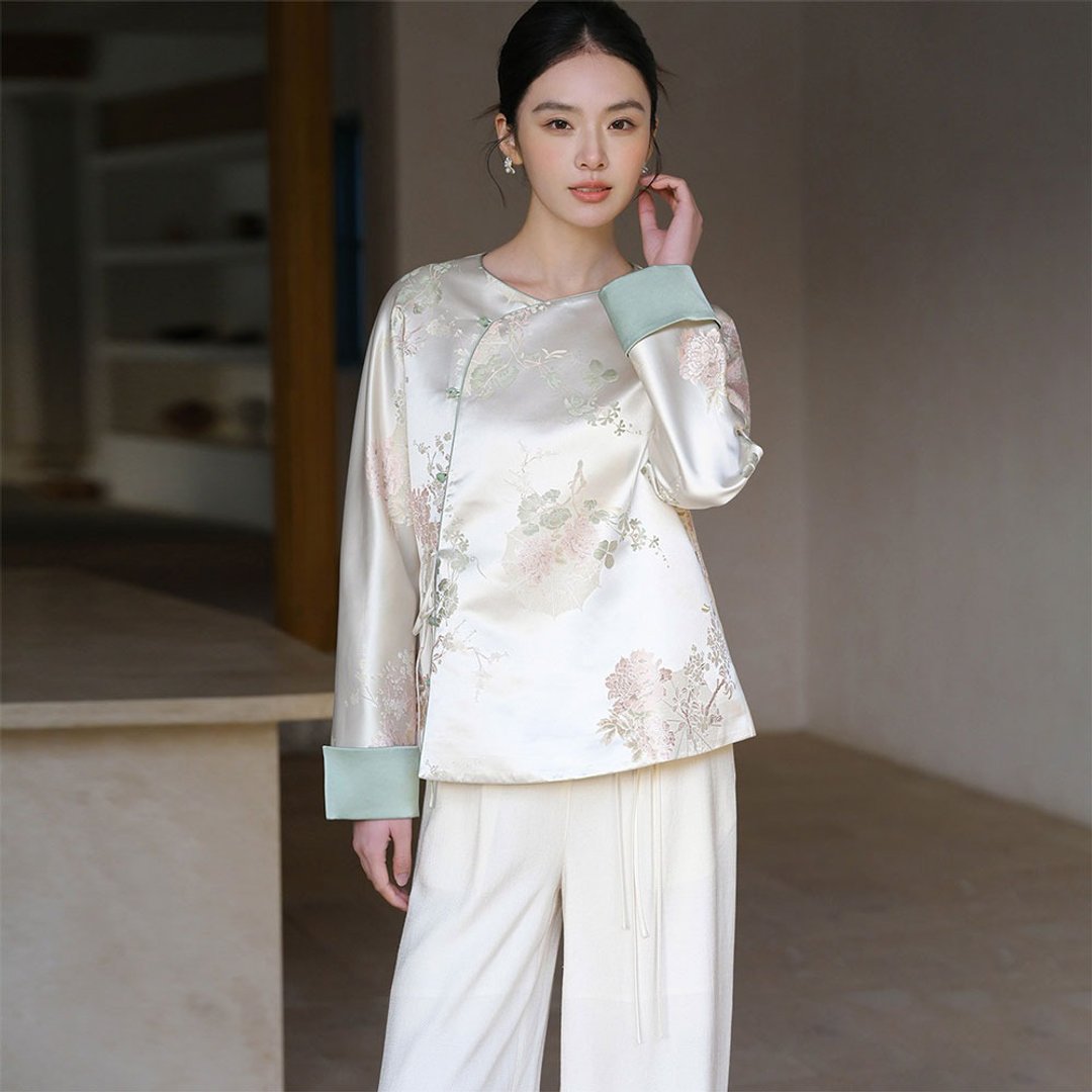 復古宋錦提花小衫 / 撞色斜襟新中式設計 / 氣質日常褲子 - 女装上衣 - 其他材质 白色