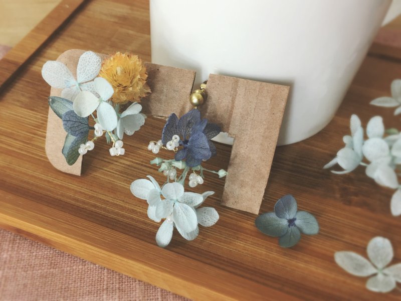 TING(红花/耳勾现货1对) --- 不凋花+干燥花 耳饰/耳环/耳夹 - 耳环/耳夹 - 植物．花 