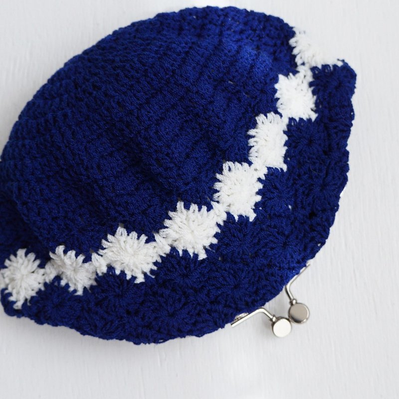 Ba-ba handmade Openwork pouch No.C1587 - 化妆包/杂物包 - 其他材质 蓝色