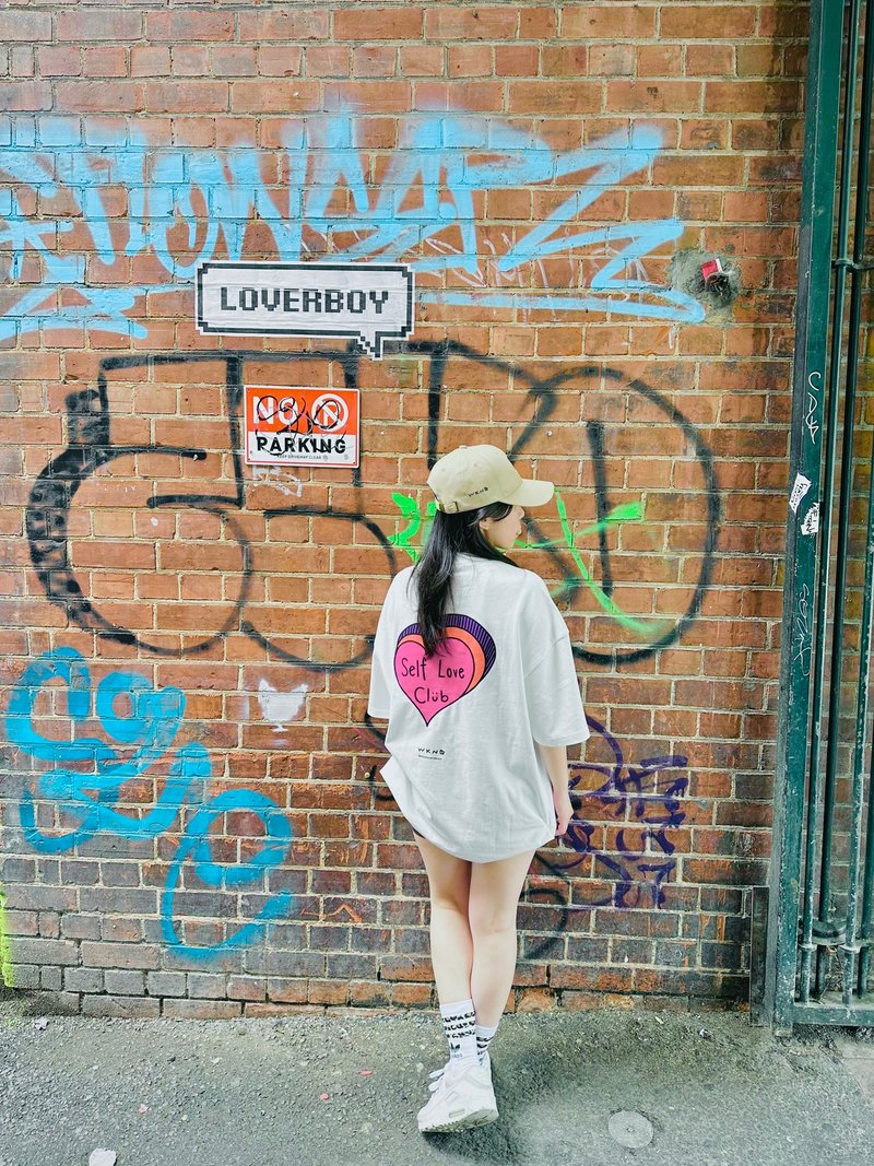 【WKND】重磅圆领T Self Love Club 爱自己俱乐部 (宽版/男女) - 男装上衣/T 恤 - 棉．麻 白色