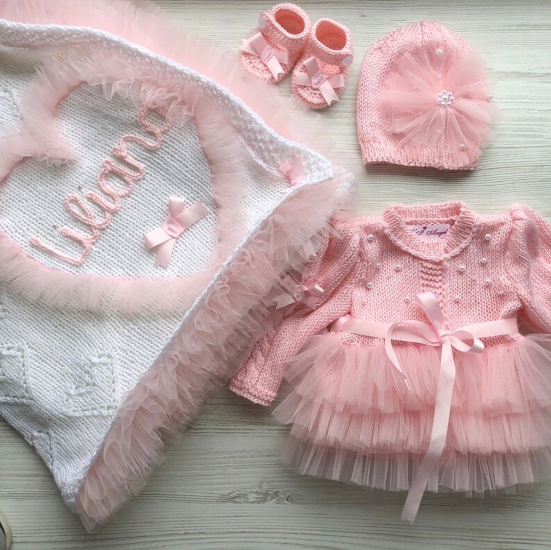 Hand knit clothing set for baby girl: dress, hat, shoes, blanket with name - 包屁衣/连体衣 - 其他材质 粉红色
