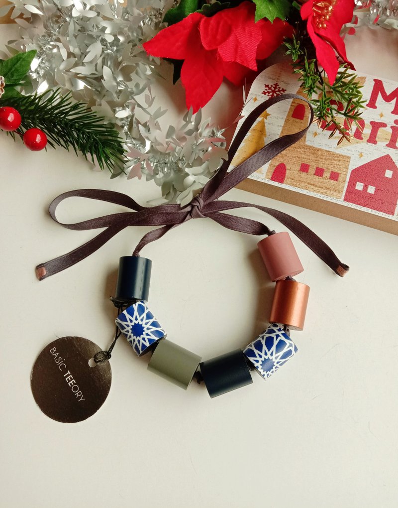 【一套穿搭】新年限定 项链+耳环_优雅金 亮眼蓝_系列穿搭 包邮 - 项链 - 纸 金色