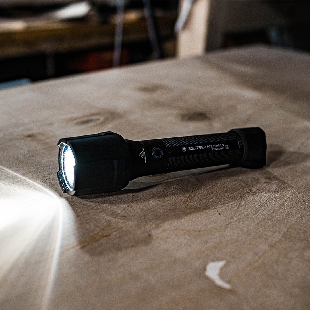 德国Ledlenser P7R Work 充电式伸缩调焦手电筒 - 露营用品 - 铝合金 