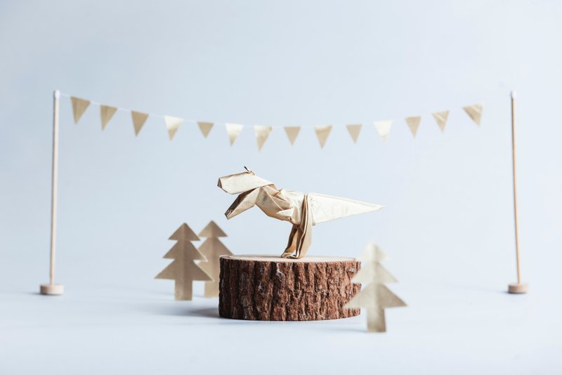 \金光闪闪动物园/ 多功能折纸饰品_项链/吊饰/钥匙圈_暴龙 - 项链 - 丝．绢 金色