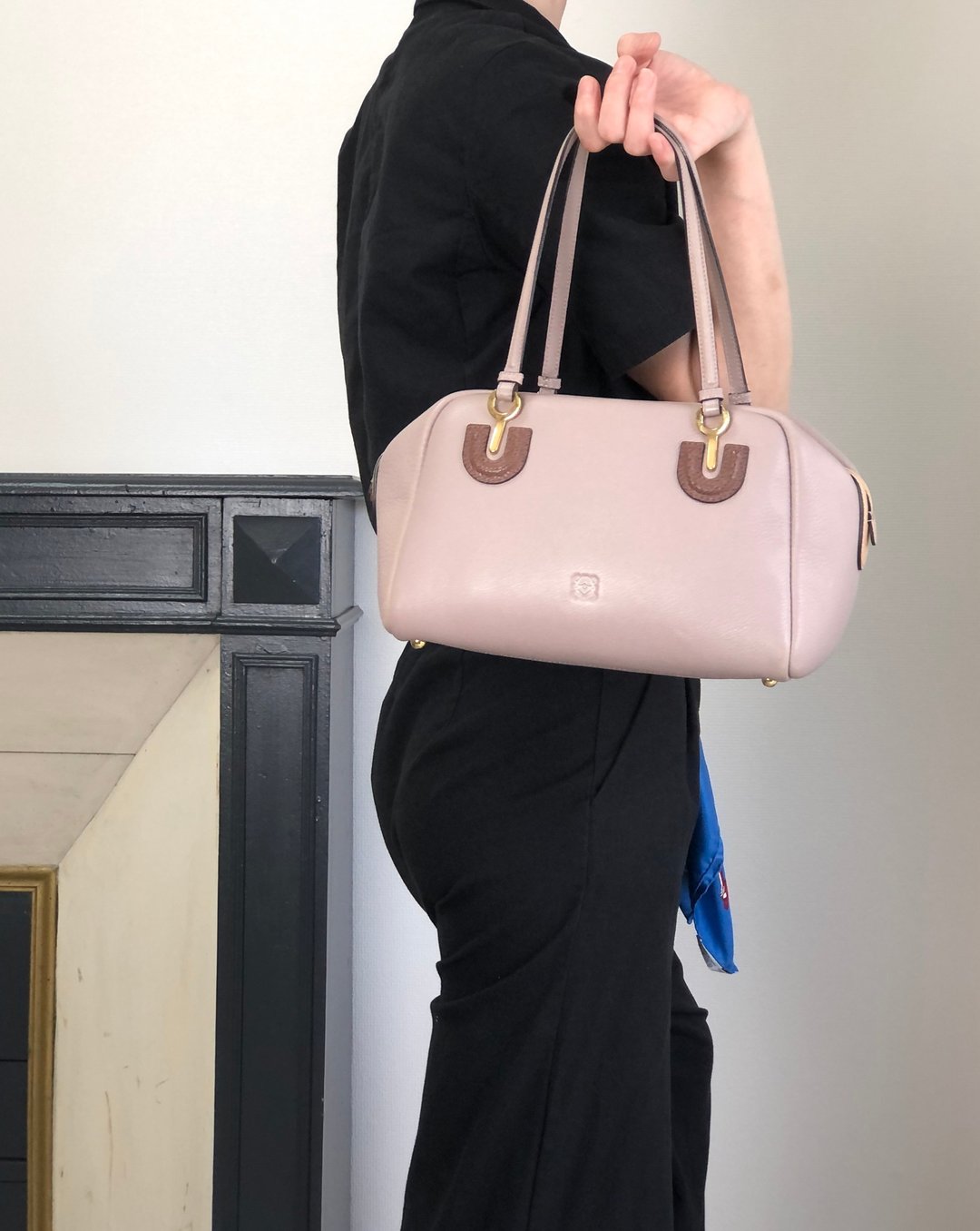 【 VintageShop solo 日本直送中古包专卖店】LOEWE 罗威 手提包 紫色Anagram压纹皮革 锁头迷你波士顿包 vintage za8z7w - 手提包/手提袋 - 真皮 紫色