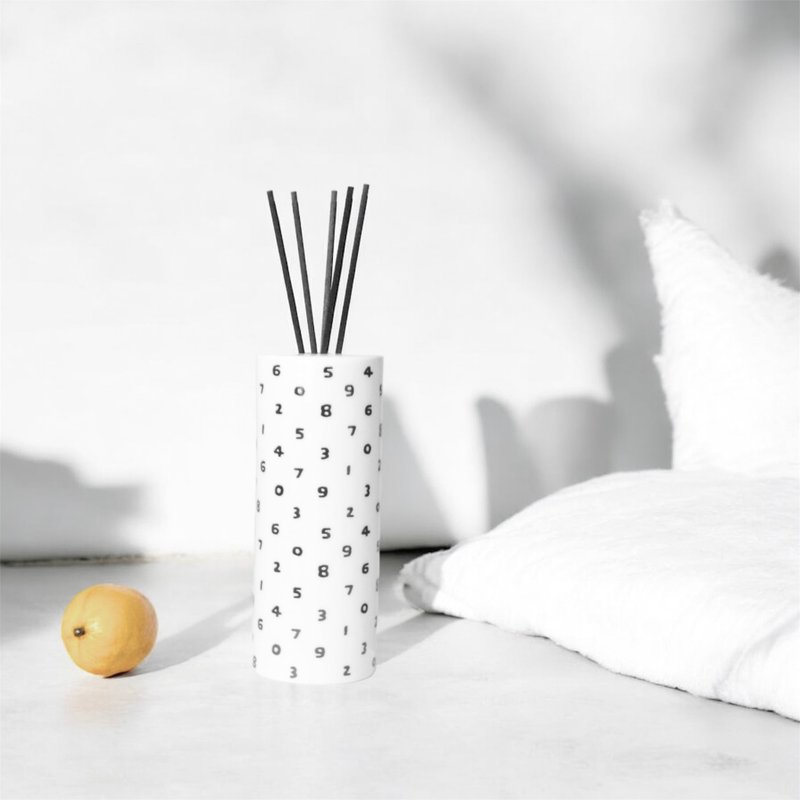 【Pinkoi x SOU・SOU】日式柑橘柚子滕枝扩香 200ml | 十数 - 香薰/精油/线香 - 陶 白色