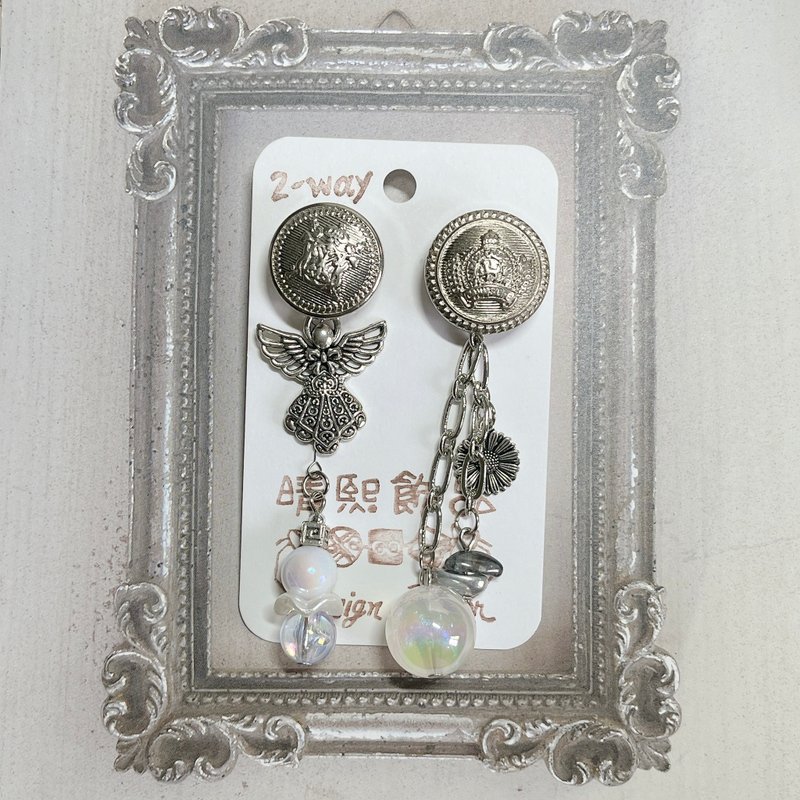 wow handmade 复古钮扣 2way 耳环・银色垂坠设计 - 耳环/耳夹 - 其他材质 