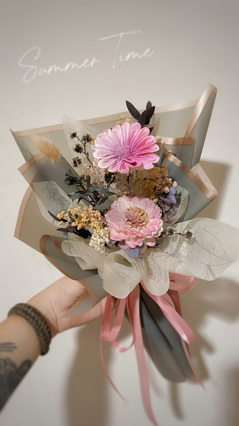 独一无二精致太阳花向日葵毕业花束 扩香花干燥花永生花 粉色紫色 - 干燥花/捧花 - 植物．花 红色