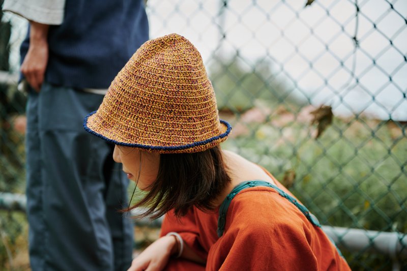 卷边山形帽-秋穗藏青 - 帽子 - 棉．麻 黄色