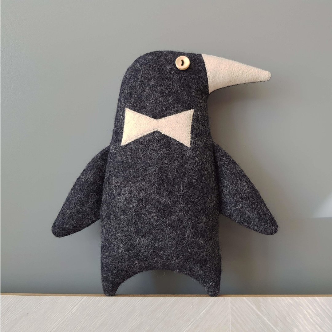 felt penguin sewing pattern PDF felt doll tutorial in English, stuffed bird PDF - 手工艺教程/工具书 - 其他材质 