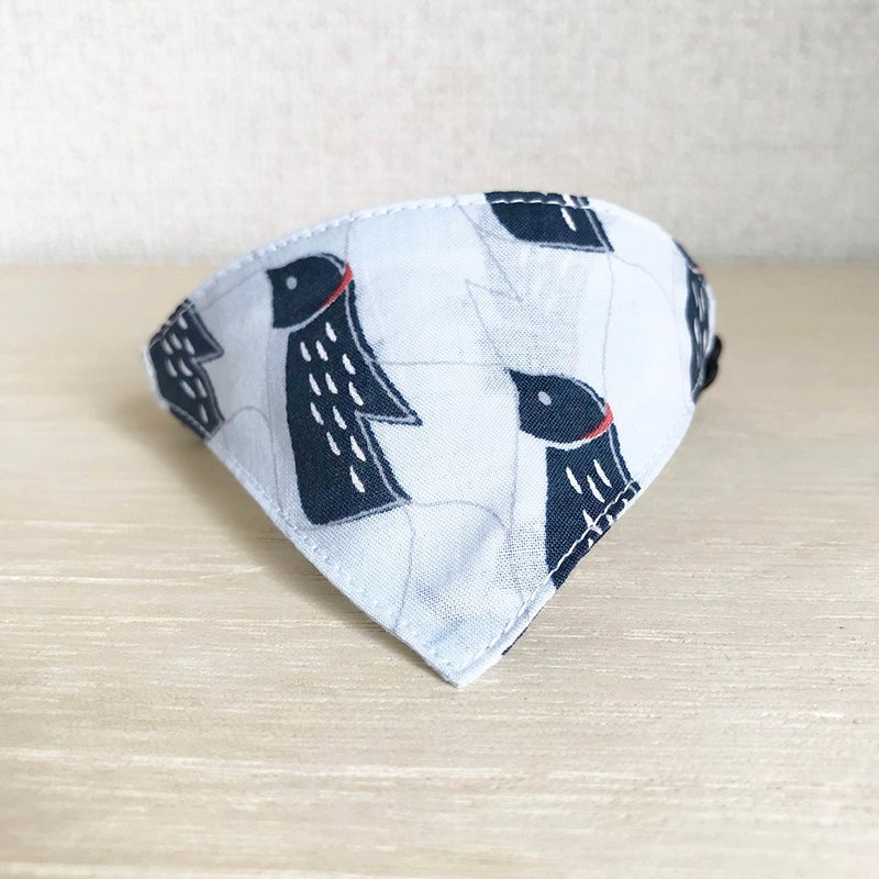 [Trick Picture Penguin Pattern] Bandana Style Safety Collar for Cats Safety Collar Cat Collar - 项圈/牵绳 - 棉．麻 蓝色