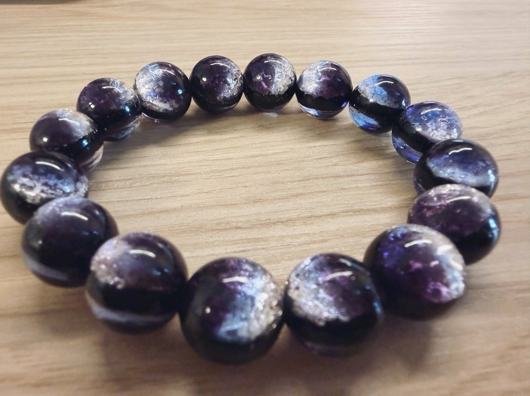【琉璃系列】12MM 紫银星空琉璃珠手链 银河星光男女款 - 手链/手环 - 琉璃 紫色
