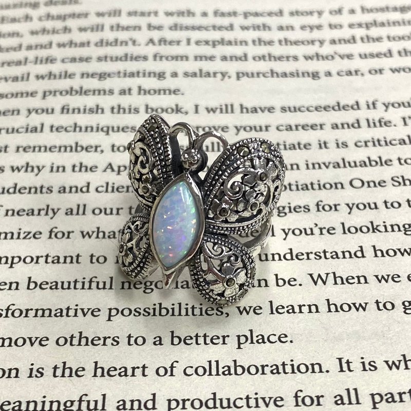 Art Deco Style Flower Butterfly Ring Gilson Opal & Marcasite 925 Sterling Silver - 戒指 - 纯银 银色
