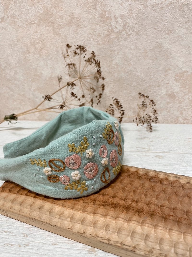 刺绣发箍-玫好(宽毛蓝) - 发饰 - 棉．麻 多色