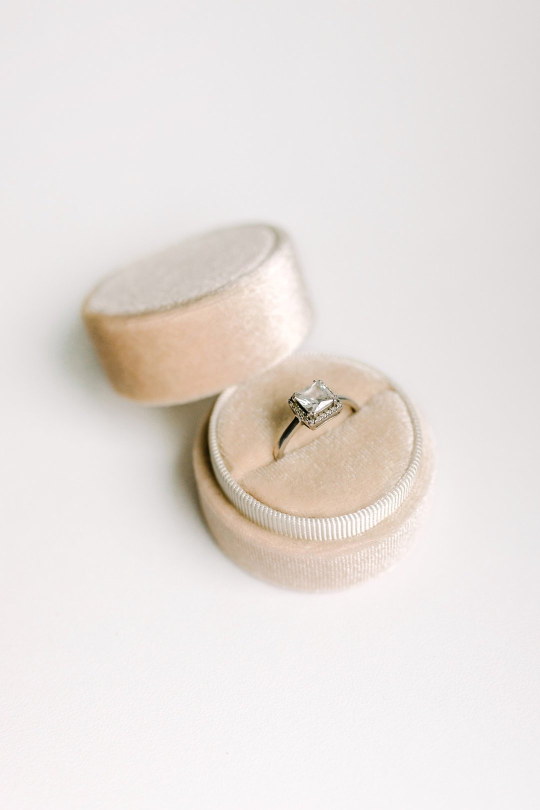 Velvet ring box, Custom order for Sarah - 其他 - 其他材质 绿色